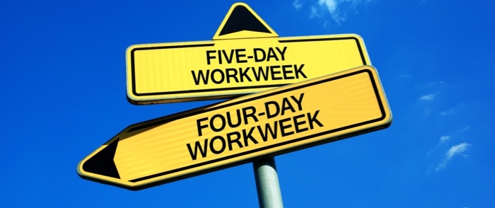 Two road signs read fiveday week and fourday week